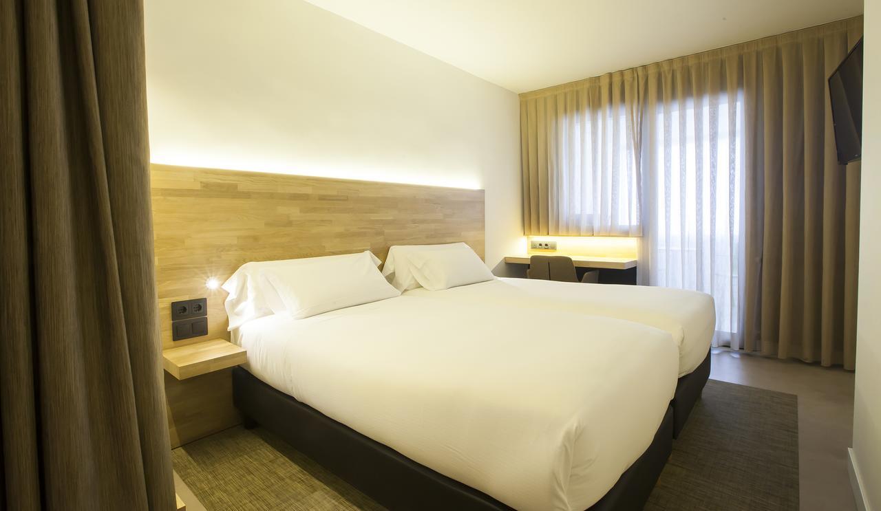 Hotel A パンプローナ エクステリア 写真